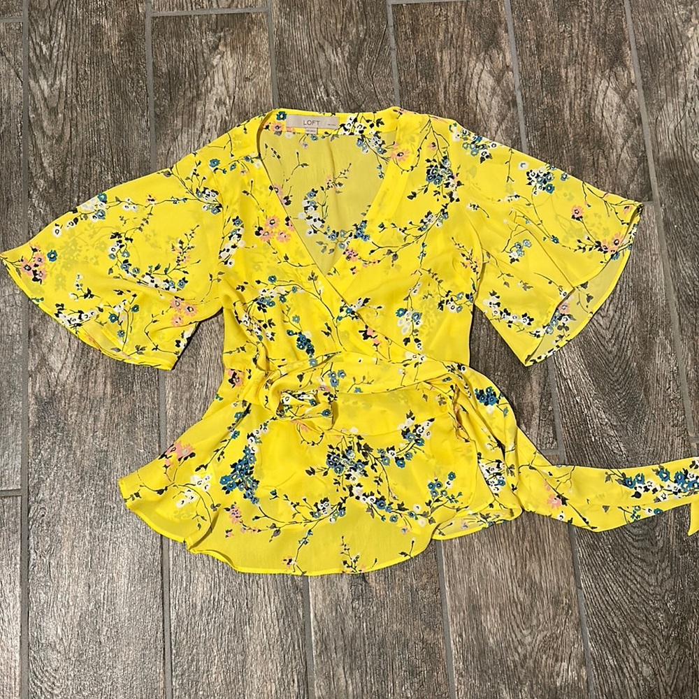 Loft XSP yellow floral wrap flounce blouse